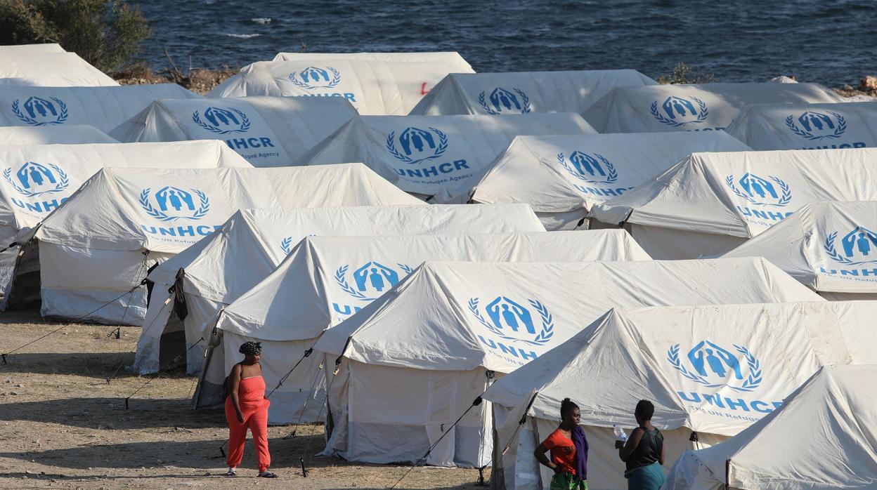 Aspecto del nuevo campo de refugiados que se está levantando en Moria, tras el incendio del anterior