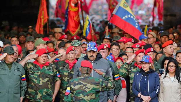 Maduro quiere que los militares vayan a buscar a los votantes a sus viviendas el día de las elecciones