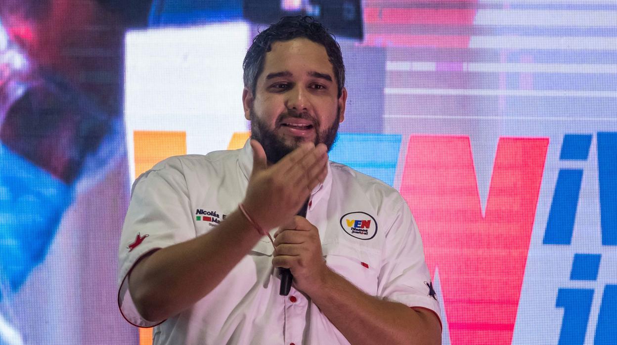 Nicolás Ernesto Maduro Guerra, hijo del presidente venezolano Nicolás Maduro, participa en un acto de campaña