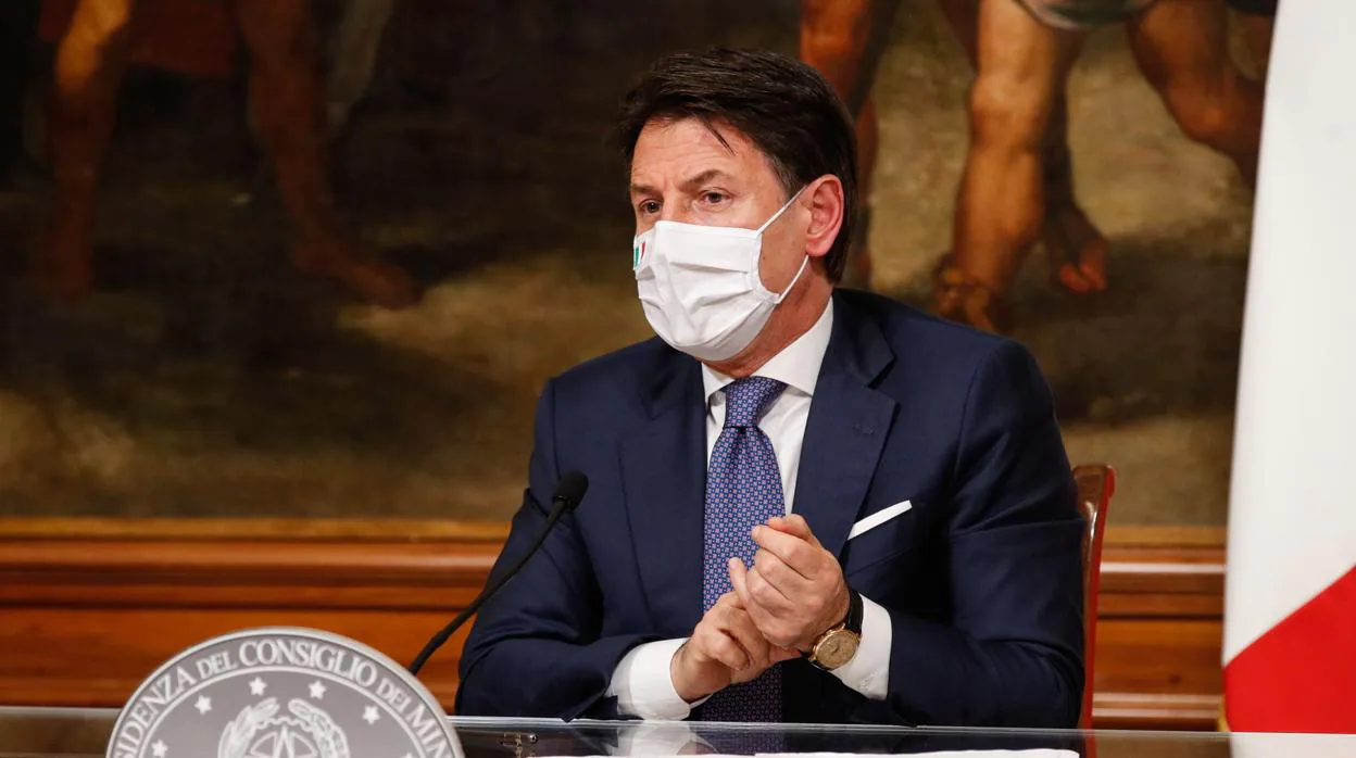 El primer ministro, Giuseppe Conte, la pasada semana durante una rueda de prensa en Roma