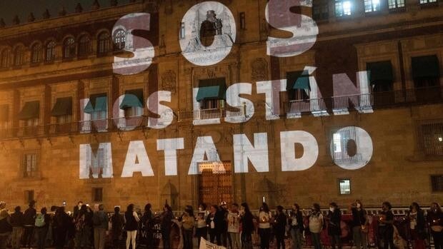 Los feminicidios y la extorsión en México aumentan con López Obrador
