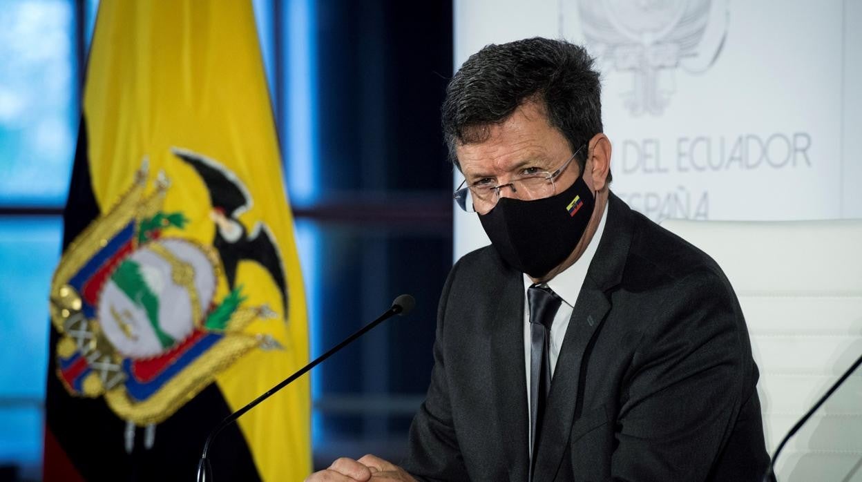 Cristóbal Roldán, embajador de Ecuador en España: «Soplan viento favorables para mi país»
