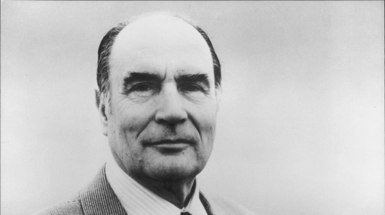 Francois Mitterrand, el último monarca de la República francesa