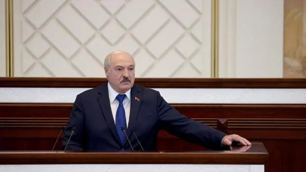 Lukashenko justifica el aterrizaje forzoso por una supuesta alerta de bomba que llegó desde Suiza