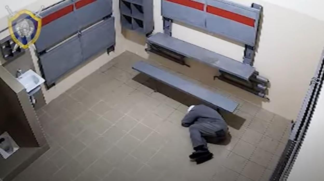 Vídeo de Vitold Ashurok en su celda