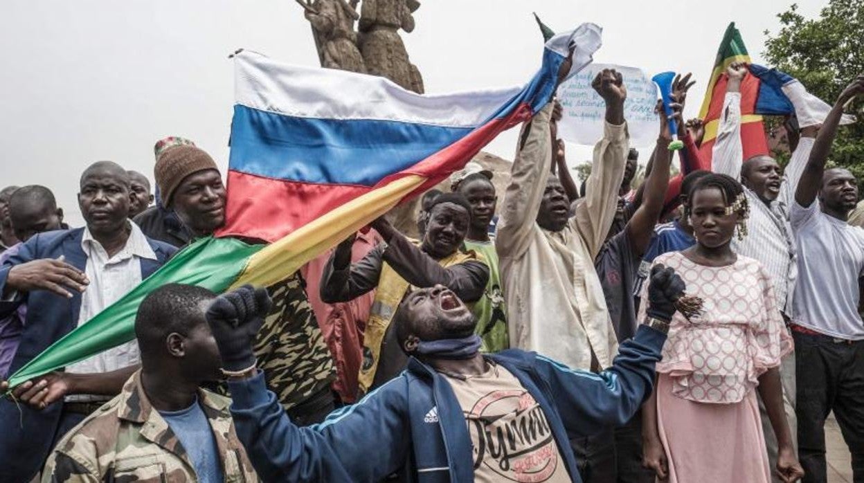 Macron teme que Mali caiga en poder de los yihadistas