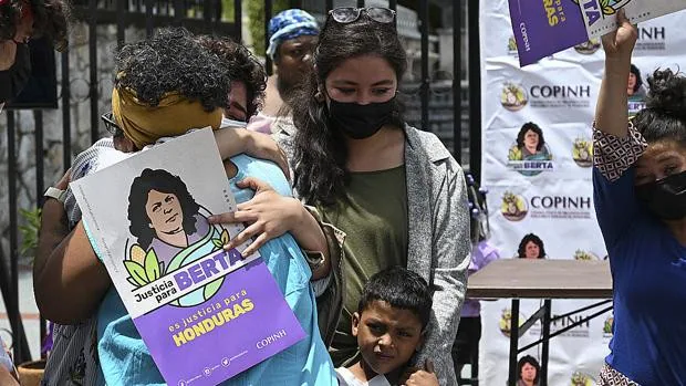 Declaran culpable del asesinato de Berta Cáceres al expresidente de la empresa hidroeléctrica DESA