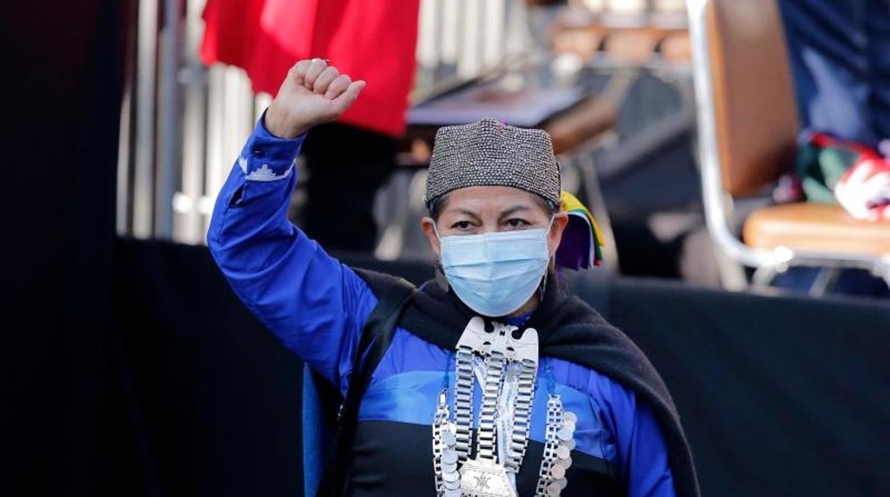 Carmen De Carlos: La presidenta mapuche