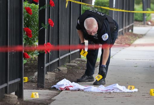La Policía investiga un tiroteo en el barrio de Bridgeport (Chicago), en el que murió un hombre de 24 años tras recibir varios disparos y otros dos resultaron heridos de gravedad