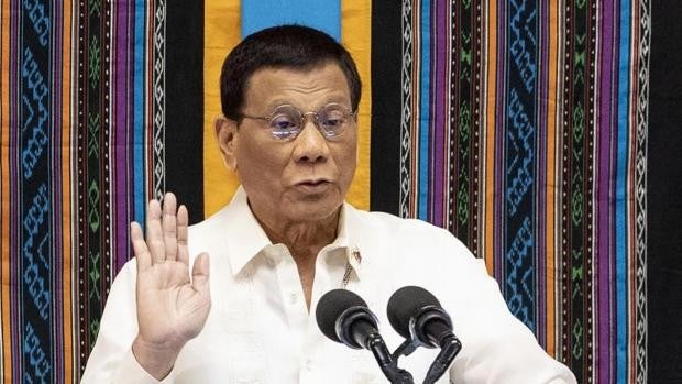 El presidente de Filipinas, Rodrigo Duterte, anuncia su retirada de la vida política