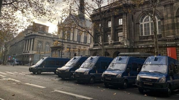 El Gobierno de Macron 'bunkeriza' los Campos Elíseos y el corazón histórico de París