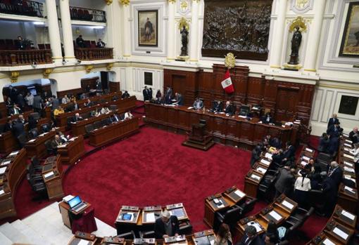 Una sesión del pleno del Congreso de Perú