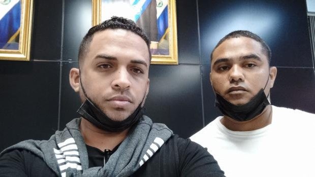 Exilio forzoso para silenciar la disidencia dentro de Cuba