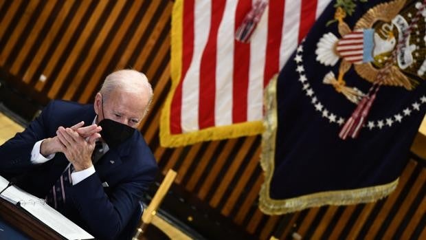 Biden endurece en Nueva York, sacudida por la violencia, su mensaje contra el crimen