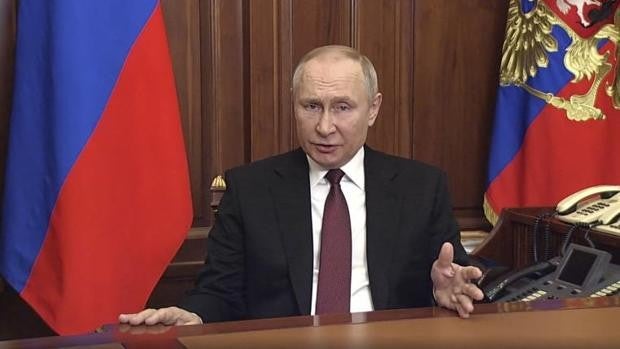 «Desnazificar» Ucrania: la excusa de Putin para lanzar el mayor ataque en Europa desde la II Guerra Mundial