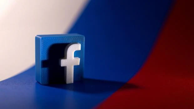Rusia bloquea Twitter y Facebook para controlar la información