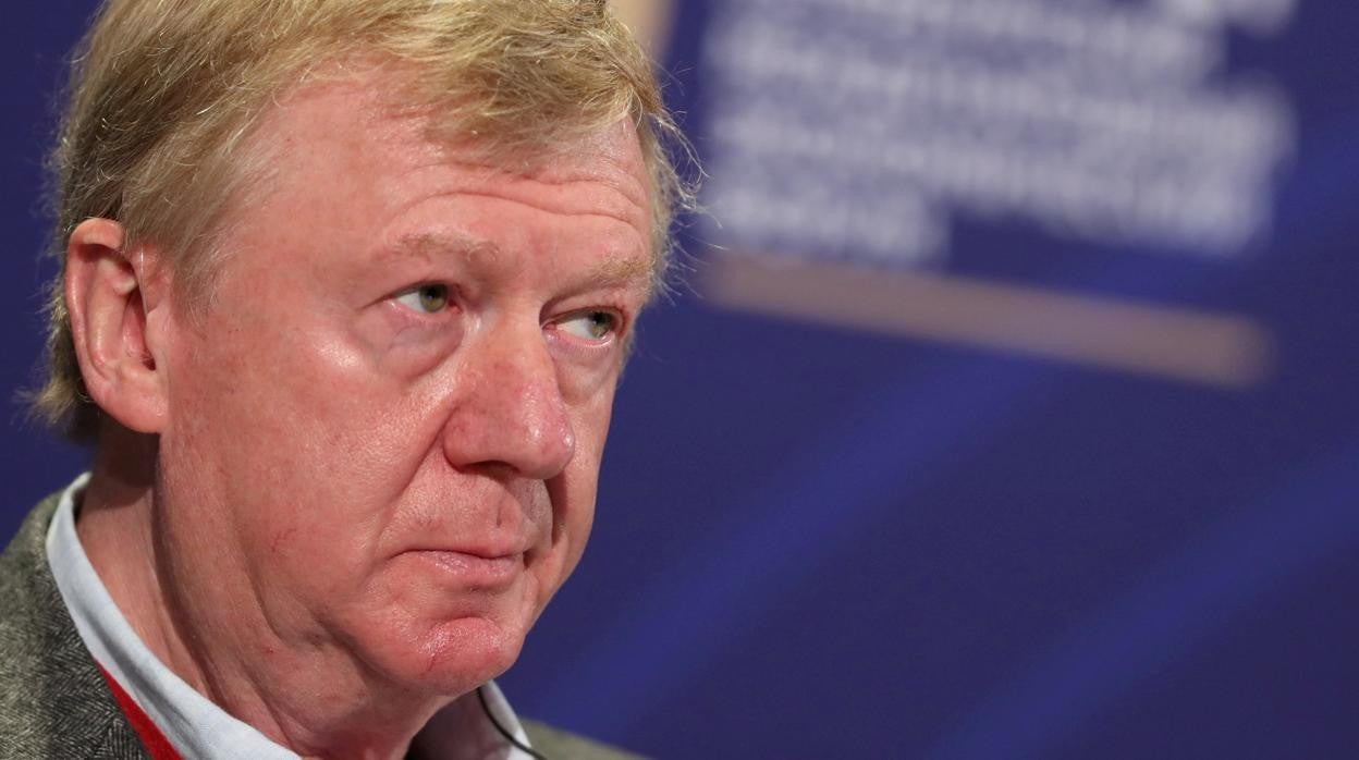 El oligarca ruso Anatoli Chubais ha abandonado Rusia en protesta por la guerra de Ucrania