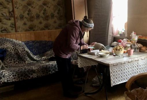 La abuela que cuida a soldados del frente de Kiev