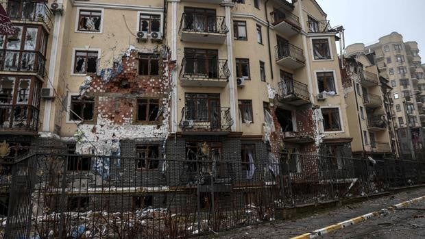 Calles regadas de cadáveres, puentes destruidos y edificios desvastados, así quedó Irpin tras el éxito de Ucrania