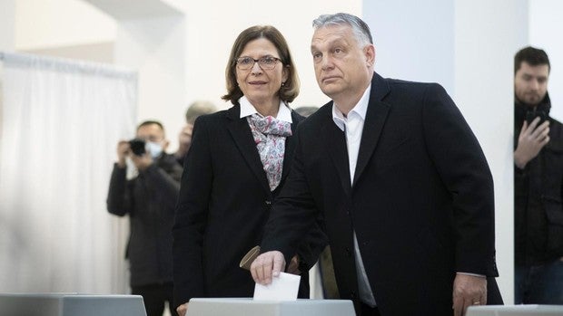 Orbán repite gobierno por cuarta legislatura consecutiva en Hungría con cerca del 60% de los votos