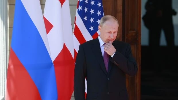 El peculiar motivo por el que Vladímir Putin no mueve su brazo derecho al andar