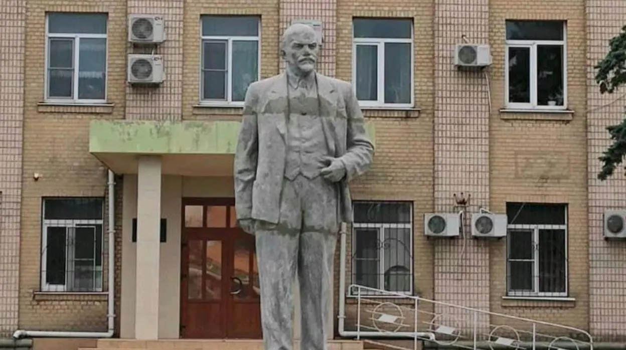 La estatua de Lenin