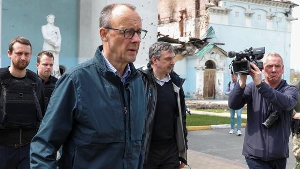 Zelenski recibe al líder de la oposición alemana tras negarse a reunirse con el canciller y el presidente