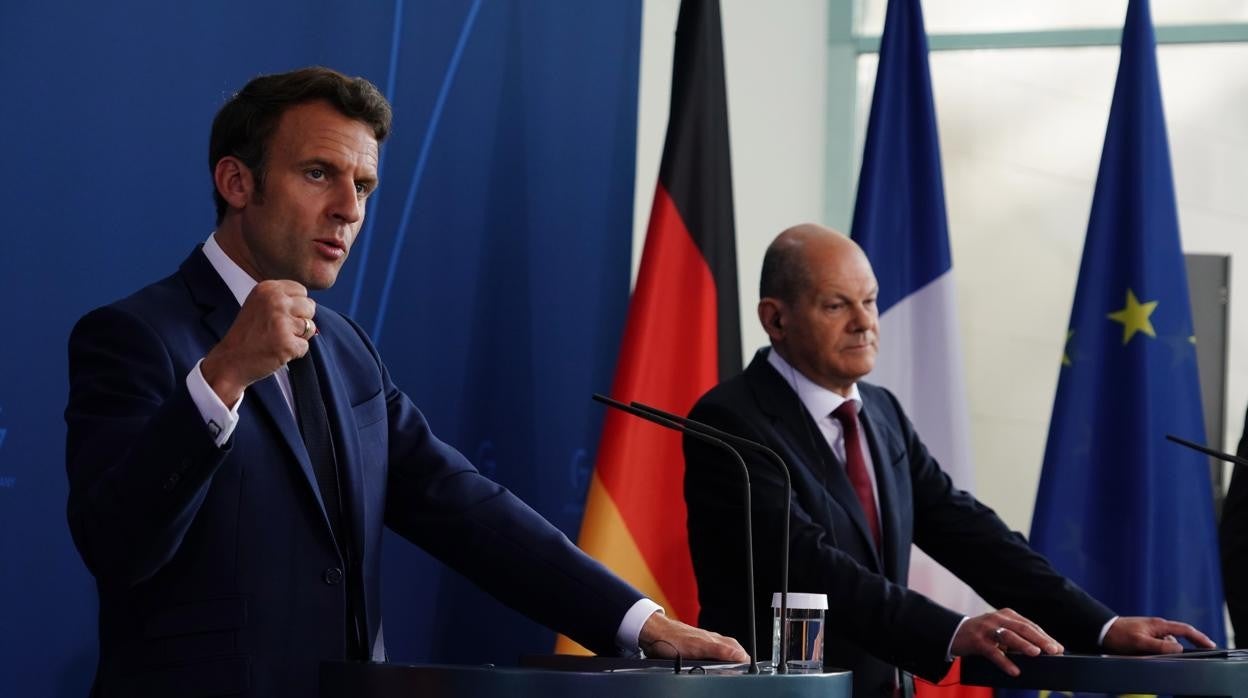 Macron y Scholz, durante la rueda de prensa conjunta