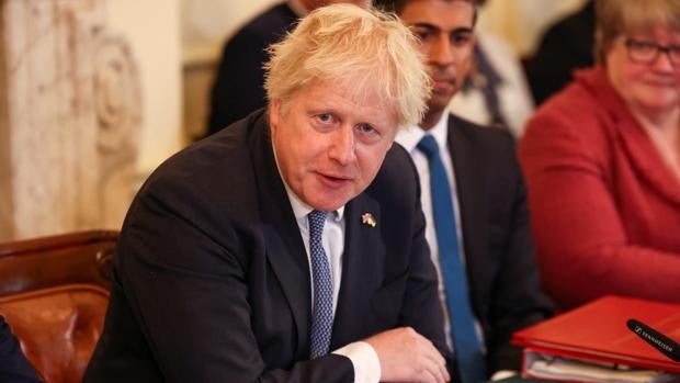 Johnson anuncia un plan unilateral para modificar el protocolo de Irlanda del Norte