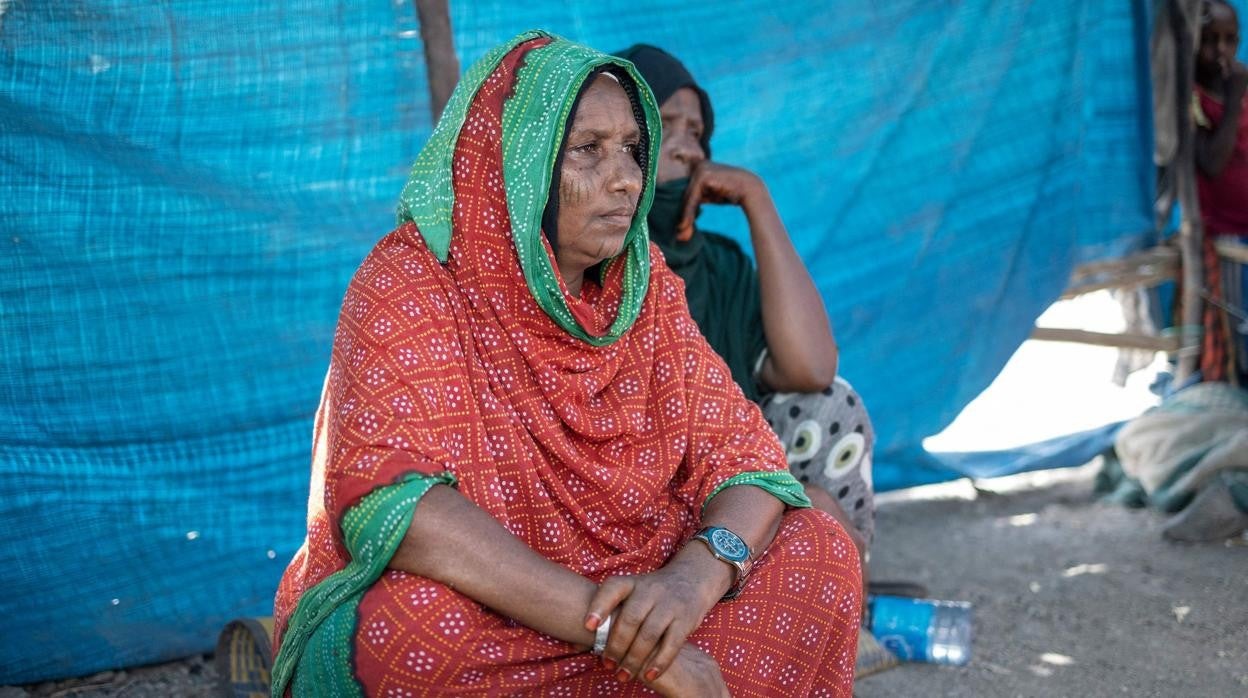 Una desplazada interna etíope en un campamento para personas que huyen de Tigray