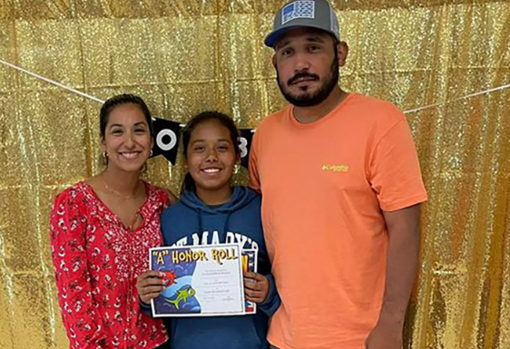 Alexandria 'Lexi' Rubio recibiendo su reconocimiento en el cuadro de honor media hora antes del tiroteo