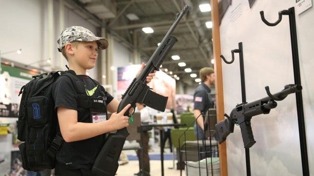 Asociar salud mental y matanzas, coartada de los defensores de las armas en EE.UU.