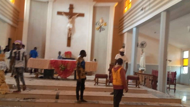 Matanza de católicos en Nigeria en plena Misa de Pentecostés