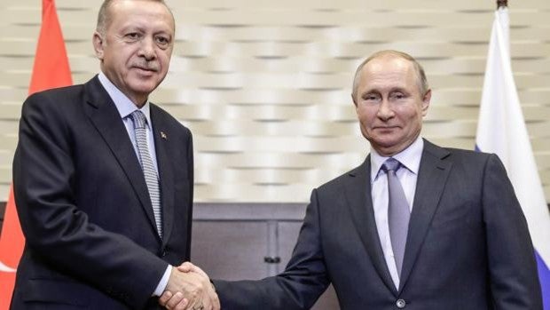 Preacuerdo de Rusia y Turquía para desbloquear los cereales ucranianos pero Kiev lo rechaza