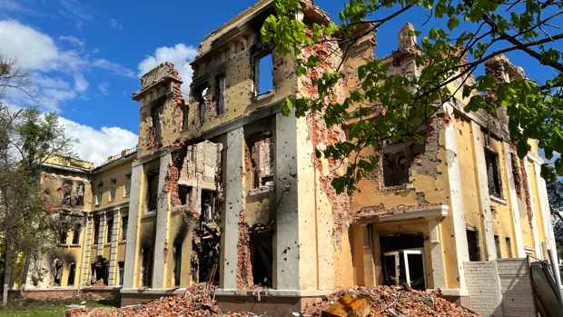 Más de 600 muertos y 1.250 heridos, el resultado de los ataques con bombas de racimo en Járkov