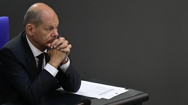 Scholz escenifica la ruptura total con Rusia por la invasión de Ucrania