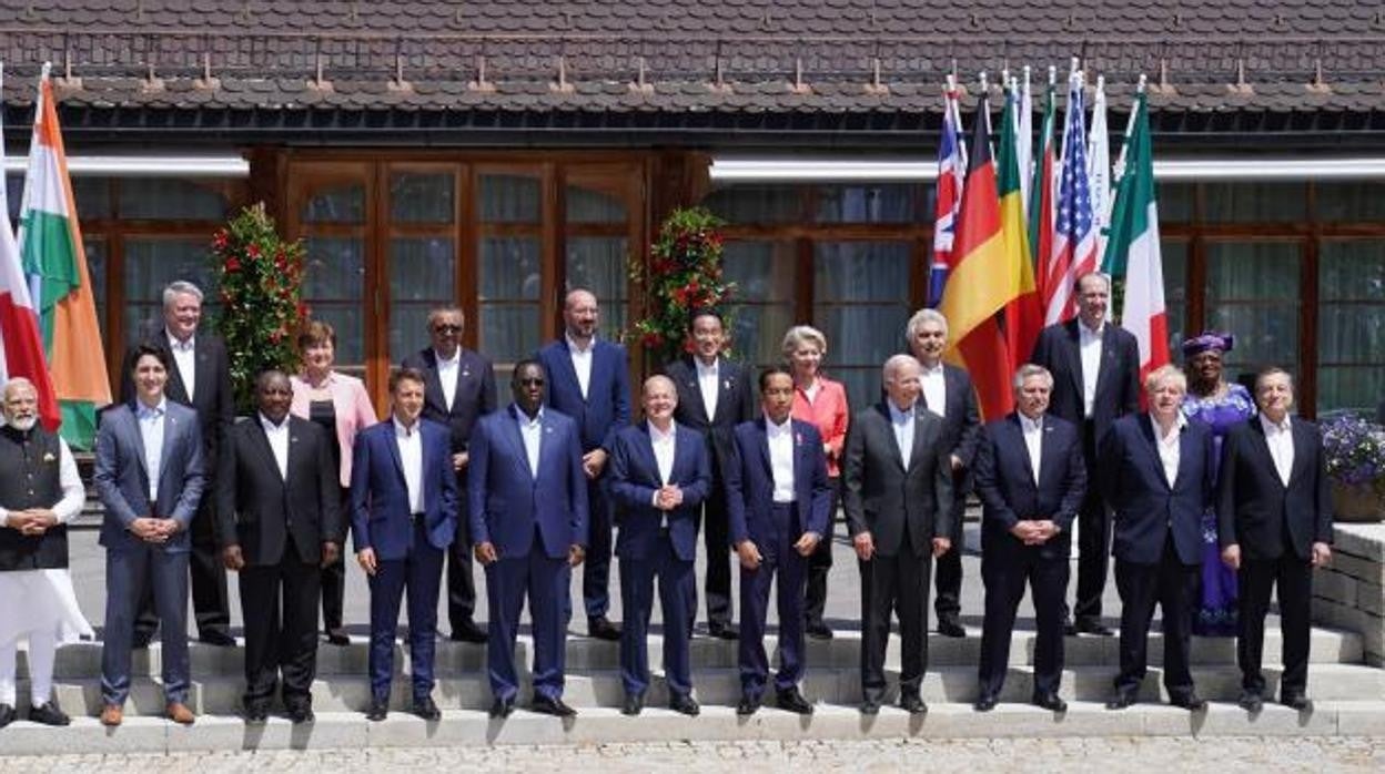 Imagen de los líderes del G7 este martes en Alemania al final de la reunión