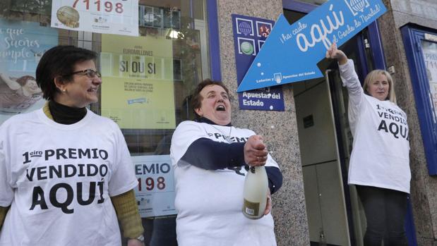 El Gordo llena de suerte un pueblo de Lugo y el barrio de Chiquito de la Calzada