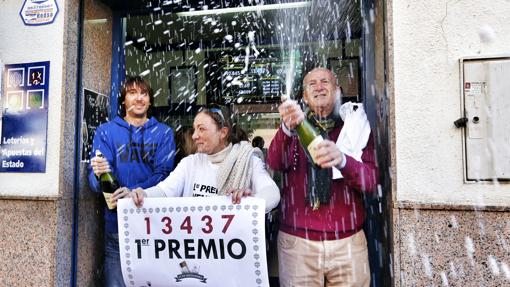 Celebración del primer premio en Valencia en 2014