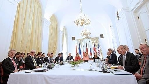 Los ministros de Exteriores de los países del grupo 5+1 (Estados Unidos, China, Rusia, Reino Unido, Francia y Alemania) e Irán reunidos en el Palais Coburg en Viena