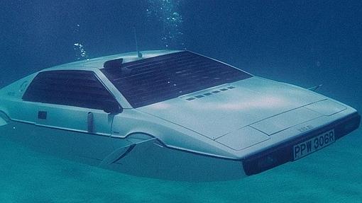Lotus Sprit S1 en formato submarino, en ''Sólo para tus ojos'