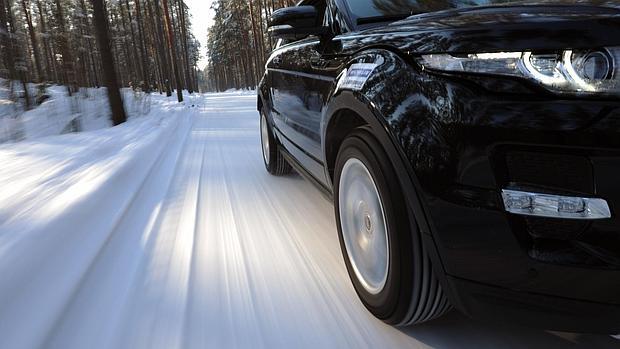 Un 11% más apostará este año por los neumáticos de invierno