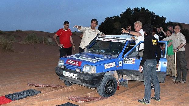 Vídeo: La octava edición del rally low-cost Panda Raid, en marcha