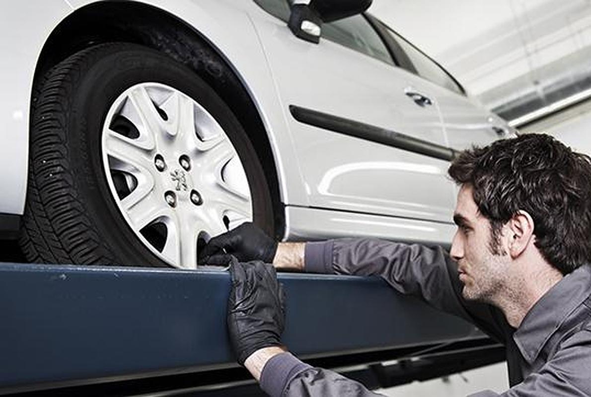 Talleres de coches: Qué debemos saber para que no nos engañen con la factura del taller