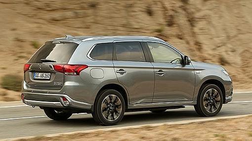 En carretera el trabajo de insonorización es notable