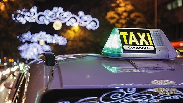 Hay veces que la luz verde no sólo la lleva el taxi