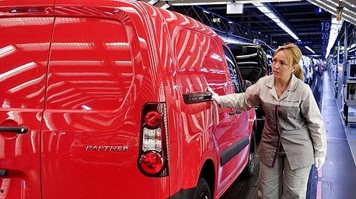 Dos de cada tres comerciales fabricados en España salen al exterior