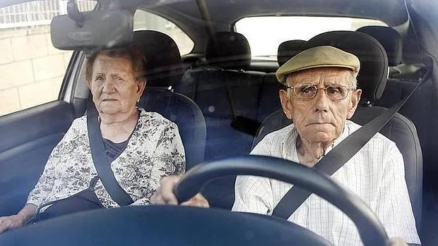 Aumenta el número de conductores con edad avanzada
