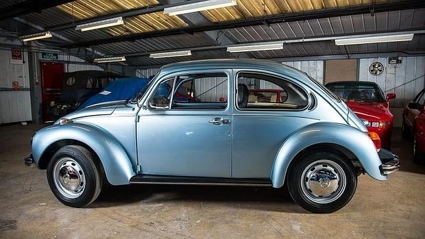 Este Escarabajo con más de 40 años se vende ¡con 90 km de uso!