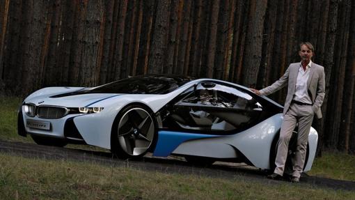 Van Hooydonk, junto al «concept» Efficient Dynamics de BMW